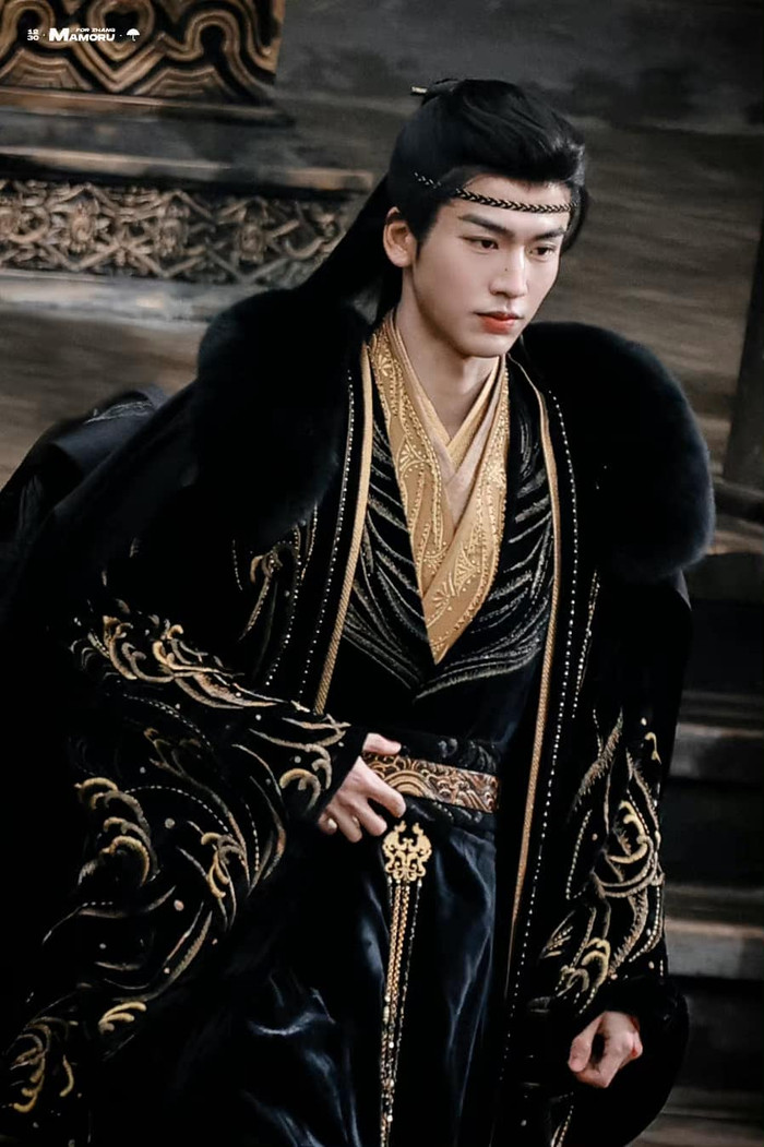 10 mỹ nam cổ trang đẹp nhất Trung Quốc: Trương Lăng Hách bét bảng, hạng 1 là hồ ly tinh xé truyện bước ra