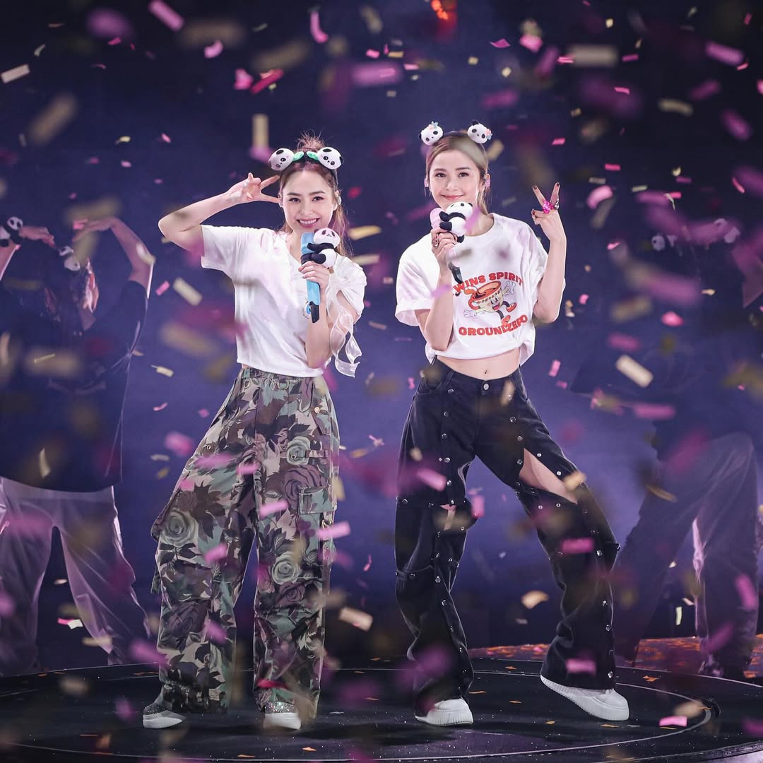 Sau khi may mắn thoát khỏi cửa tử nhưng mất đi giọng hát, Thái Trác Nghiên cân nhắc giải nghệ, thậm chí lập di chúc phân chia tài sản, lựa chọn di ảnh cho bản thân. Ảnh: Sina.