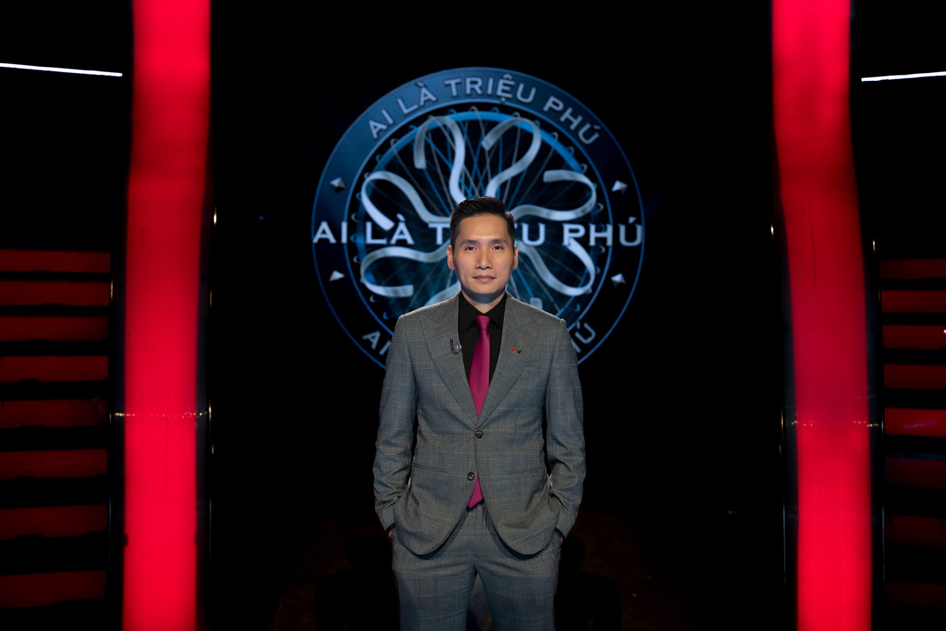 BTV Quốc Khánh hiện đang dẫn dắt Ai Là Triệu Phú.