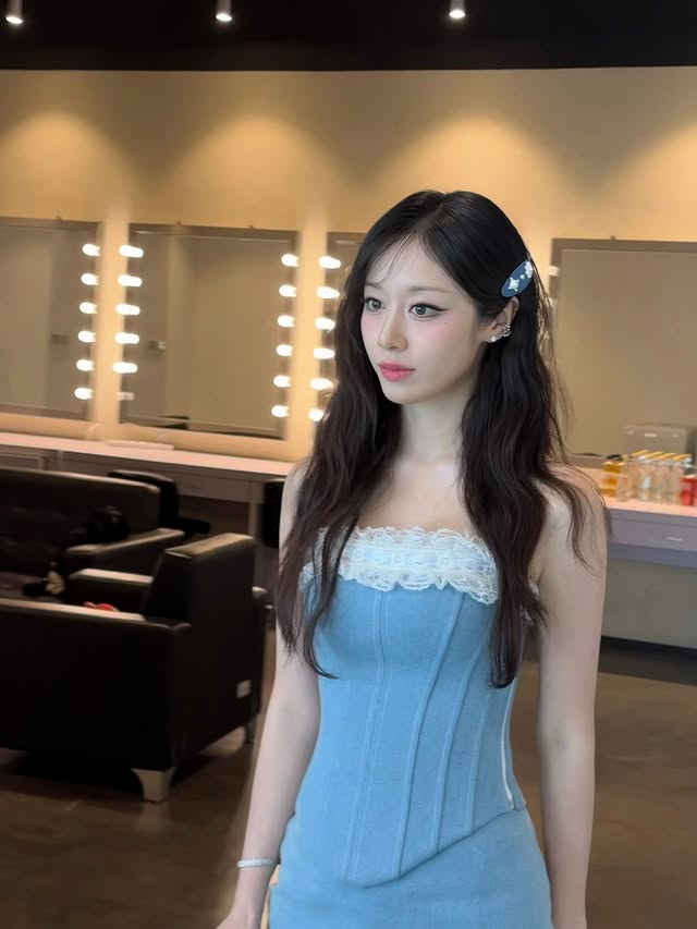 Jiyeon là nữ thần sắc đẹp đình đám Kpop gen 2. Ảnh: Instagram