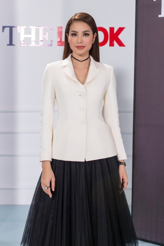   Phạm Hương từng đảm nhận vai trò huấn luyện viên trong cuộc thi The Face mùa đầu tiên. Ảnh: Tổng hợp  