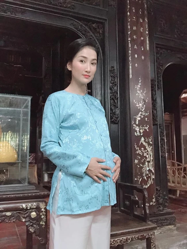 Hoá ra Việt Nam cũng có cổ nhân trời chọn đẹp nức nở: Visual công phá thị giác, ngắm mà tưởng đang mơ