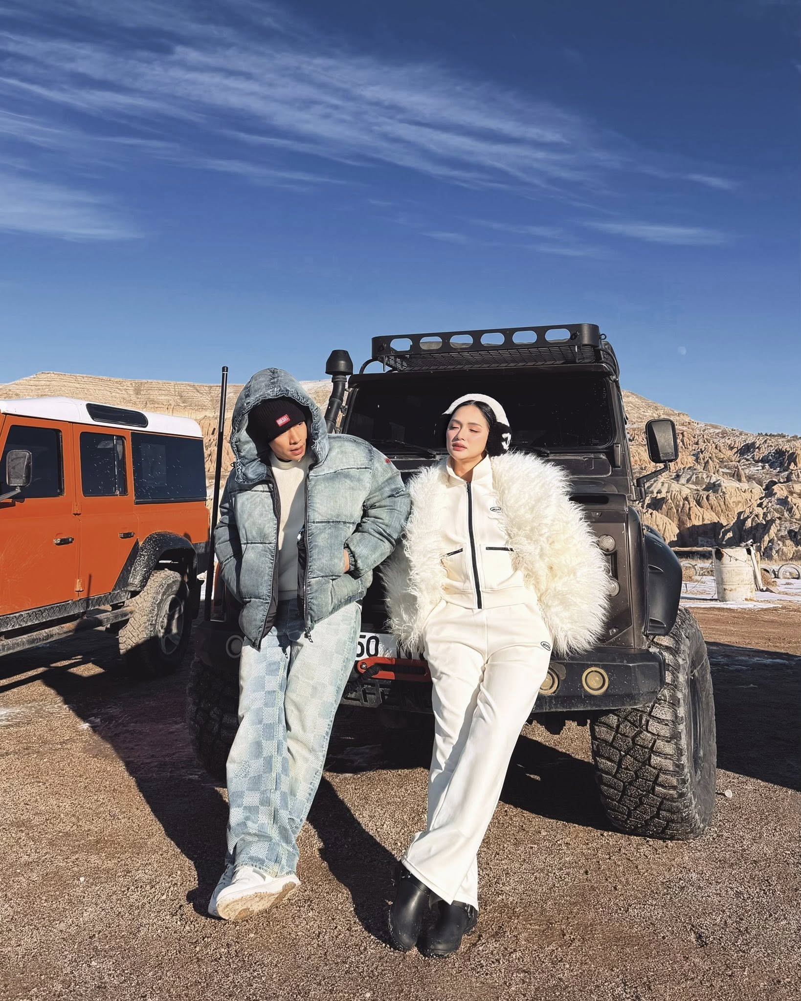 Hương Giang và Phú Cường vẫn còn theo dõi nhau, hình ảnh chung của cả hai vẫn còn trên trang cá nhân