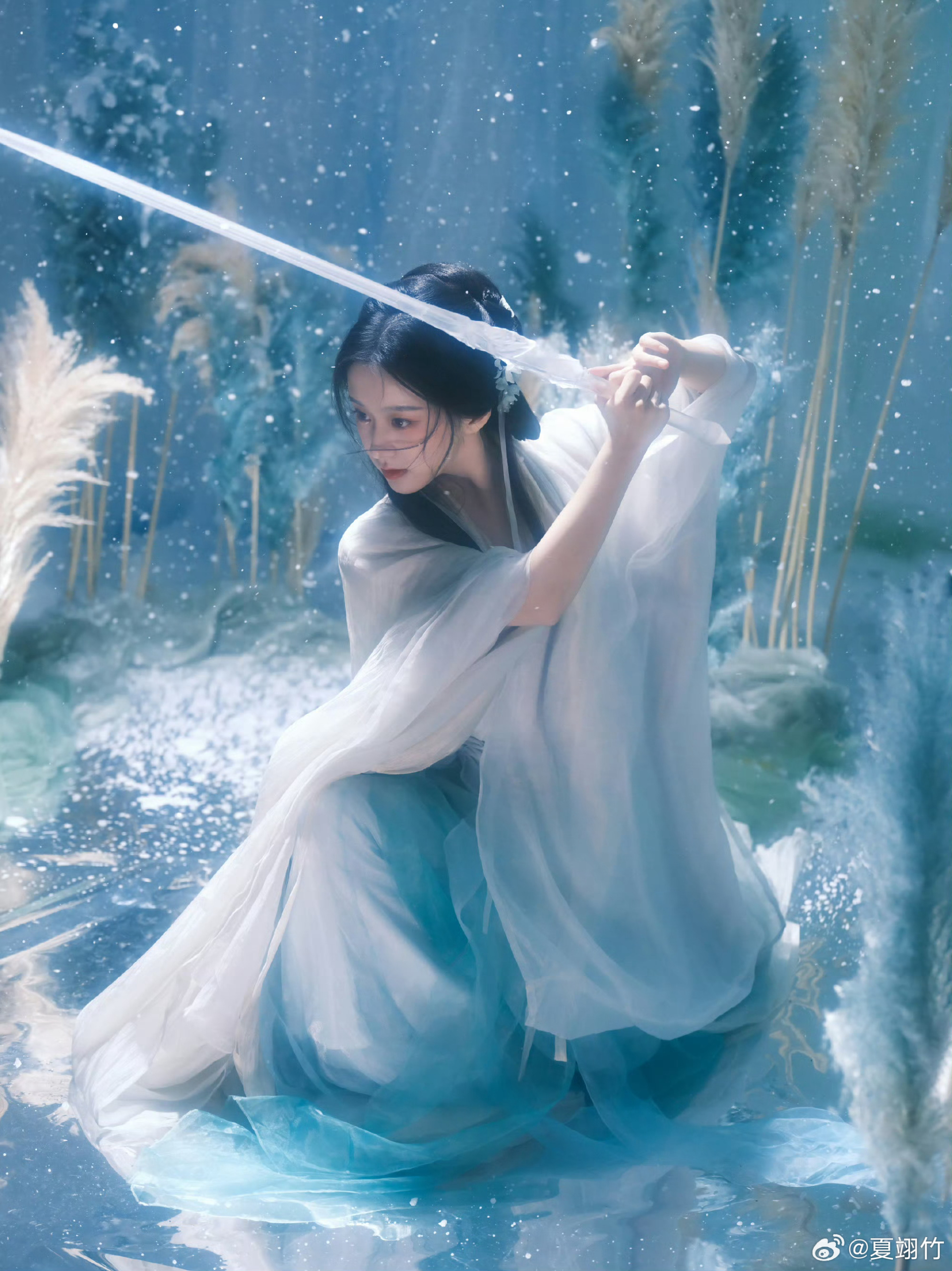  Nhan sắc tựa tiên nữ của Bao Thượng Ân trong tạo hình cổ trang