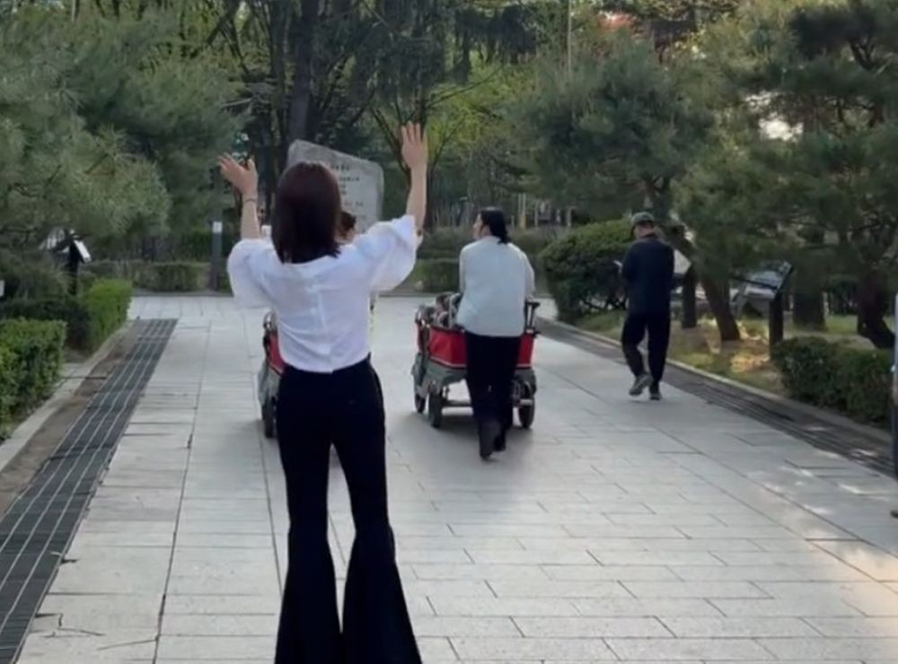 Gương mặt méo mó gây sốc của nữ thần sexy đẹp nhất Hàn Quốc