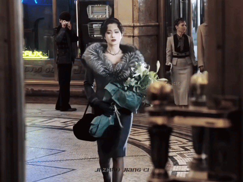 Củng Lợi không đẹp theo tiêu chuẩn thông thường. Ảnh: Weibo