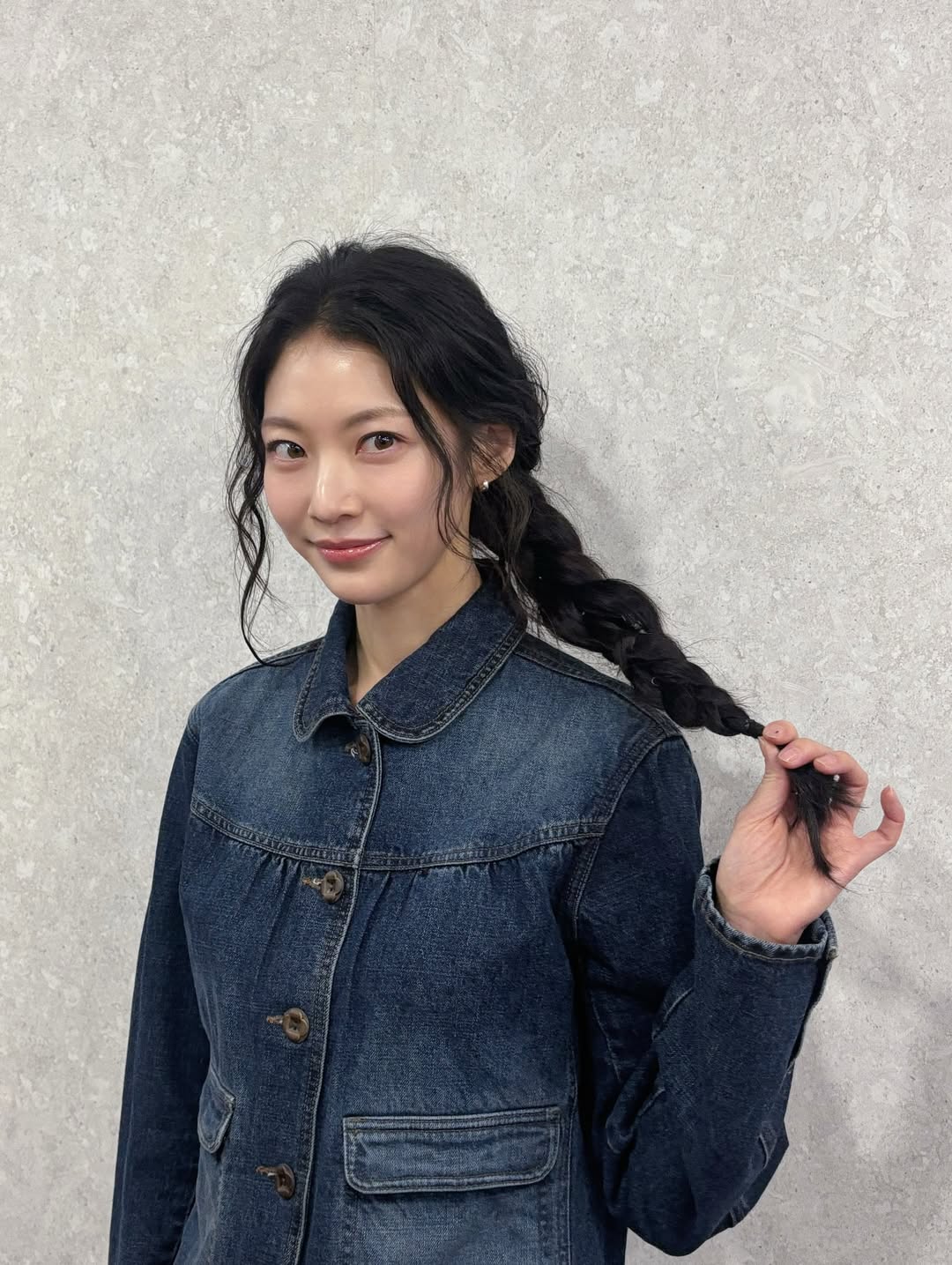 Mỹ nhân đang khiến IU lu mờ: Đẹp hoàn hảo đến độ được ví như “perfect queen”