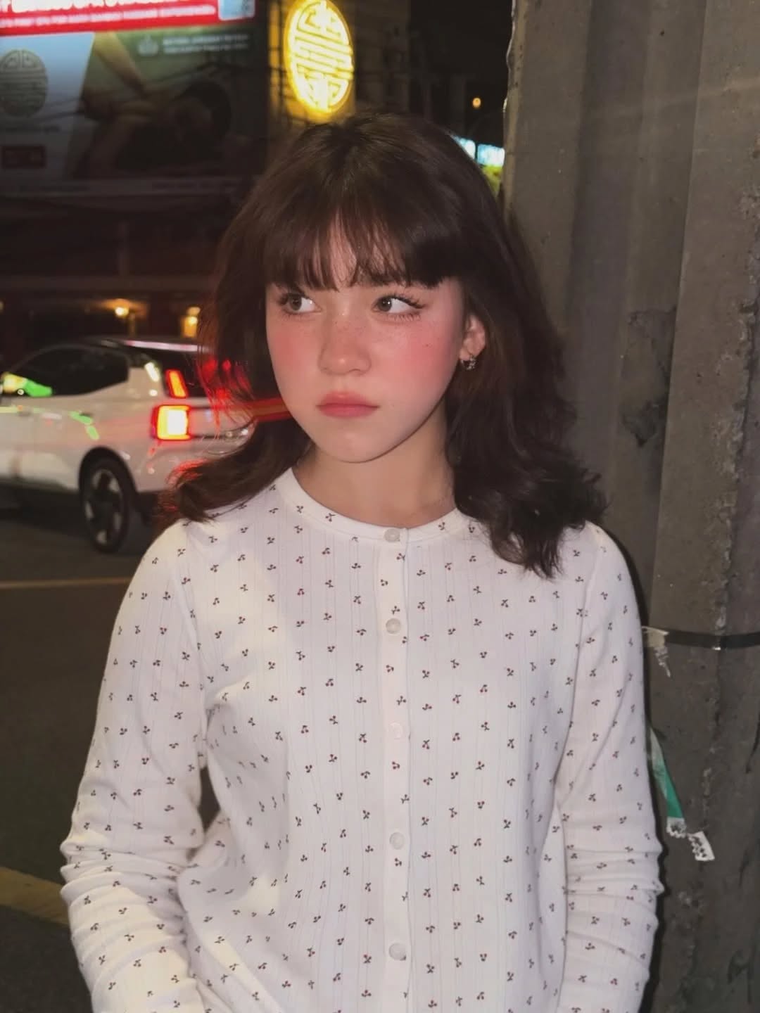 Ra mà xem mỹ nhân 12 tuổi toả sáng ở Việt Nam: Đẹp như thiên thần - diễn như ác quỷ, muốn không nổi tiếng cũng khó