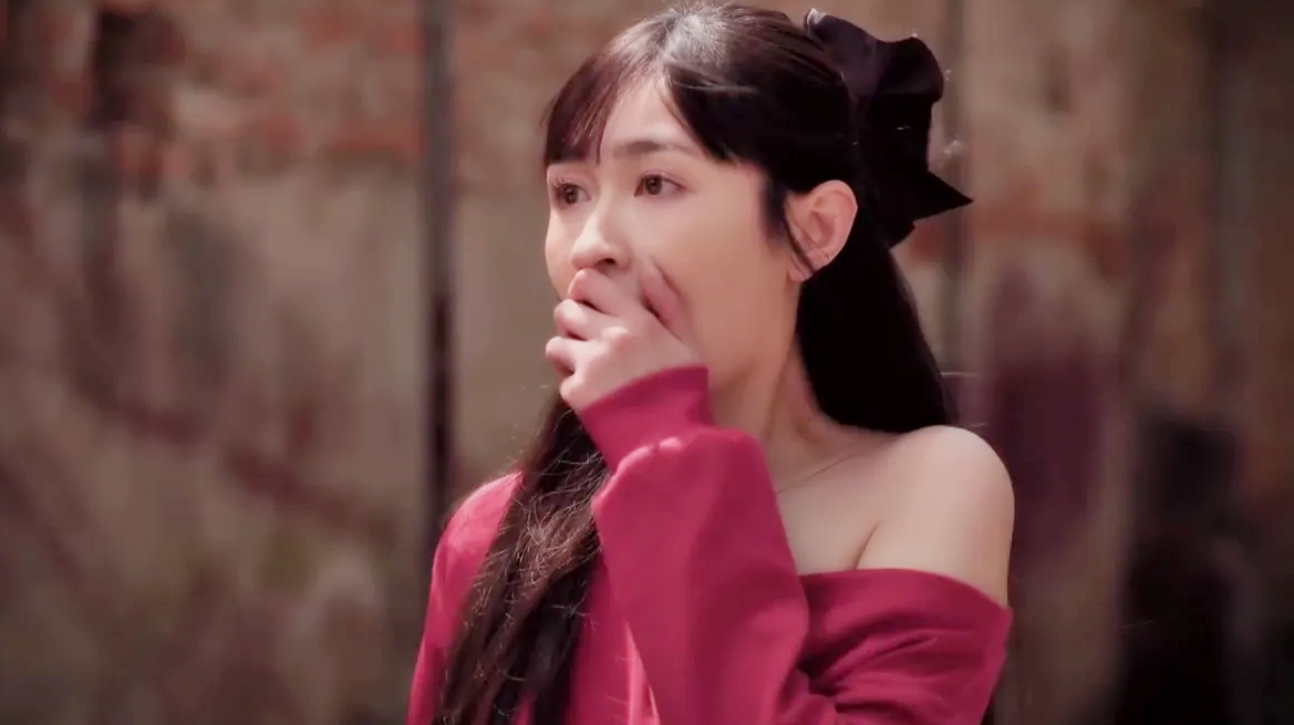 Trang không phải là nhân vật xấu nhưng bồng bột, non trẻ khiến khán giả tức tức vừa thương