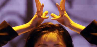 Nữ idol sinh năm 1996 sở hữu visual 