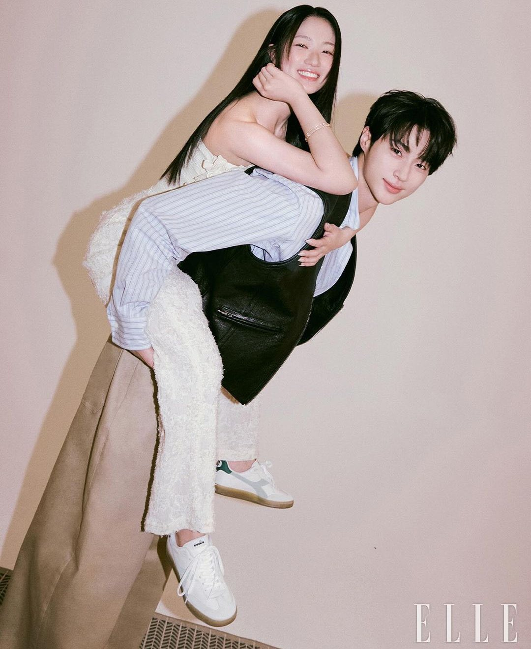 Cặp đôi phim giả tình thật ngầm công khai hút 2 triệu like: Nhà trai đẹp vô đối đang khiến toàn cầu phát cuồng