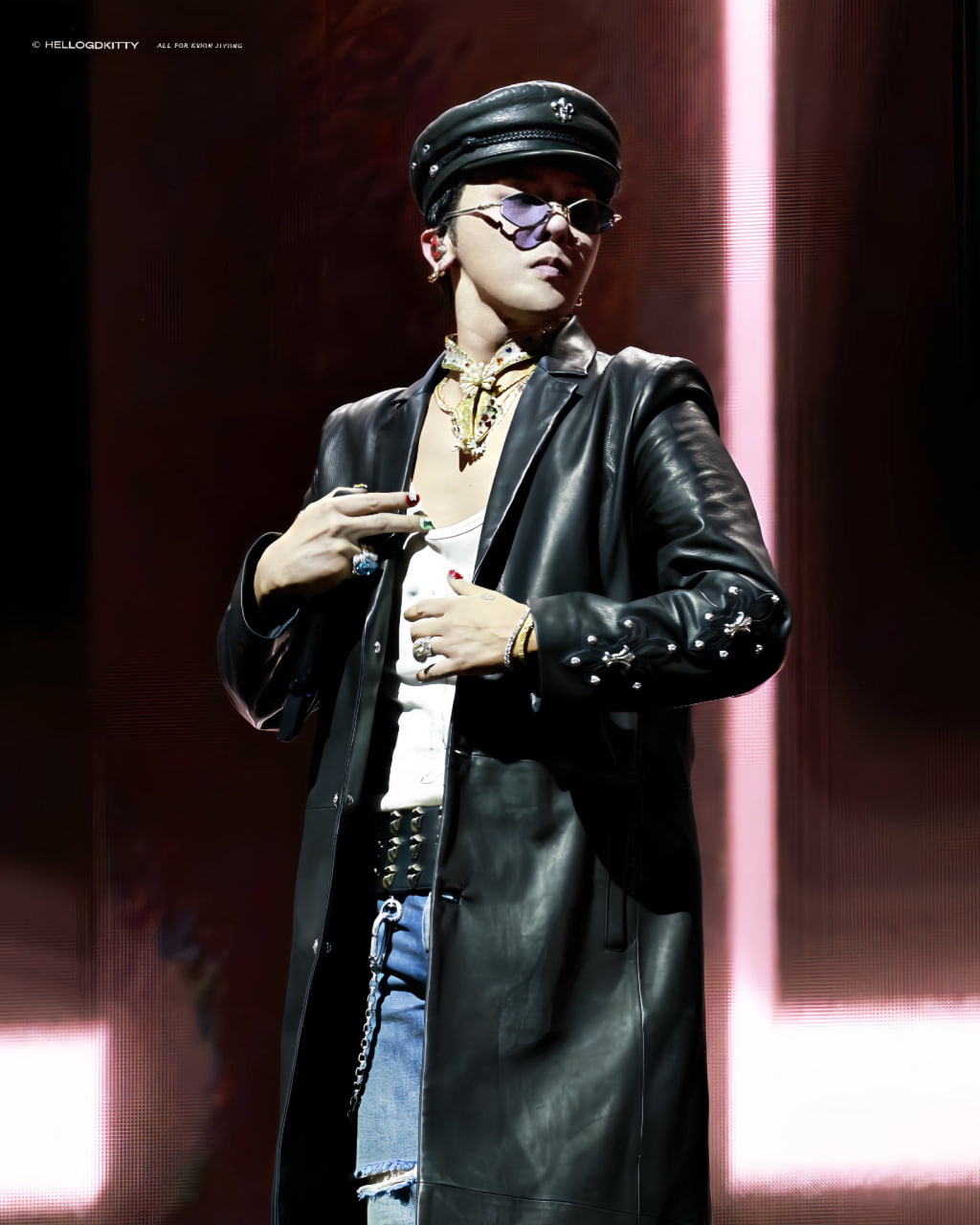  Tâm điểm chú ý đổ dồn vào G-DRAGON và chiếc nhẫn 210 tỷ đồng (Ảnh: X)