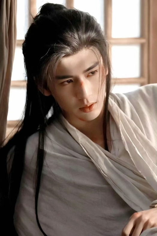 Khán giả lo lắng cho tương lai của Trương Lăng Hách