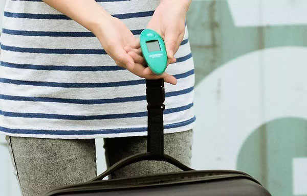 Lời khuyên dành cho những ai hay mua vé máy bay không kèm hành lý