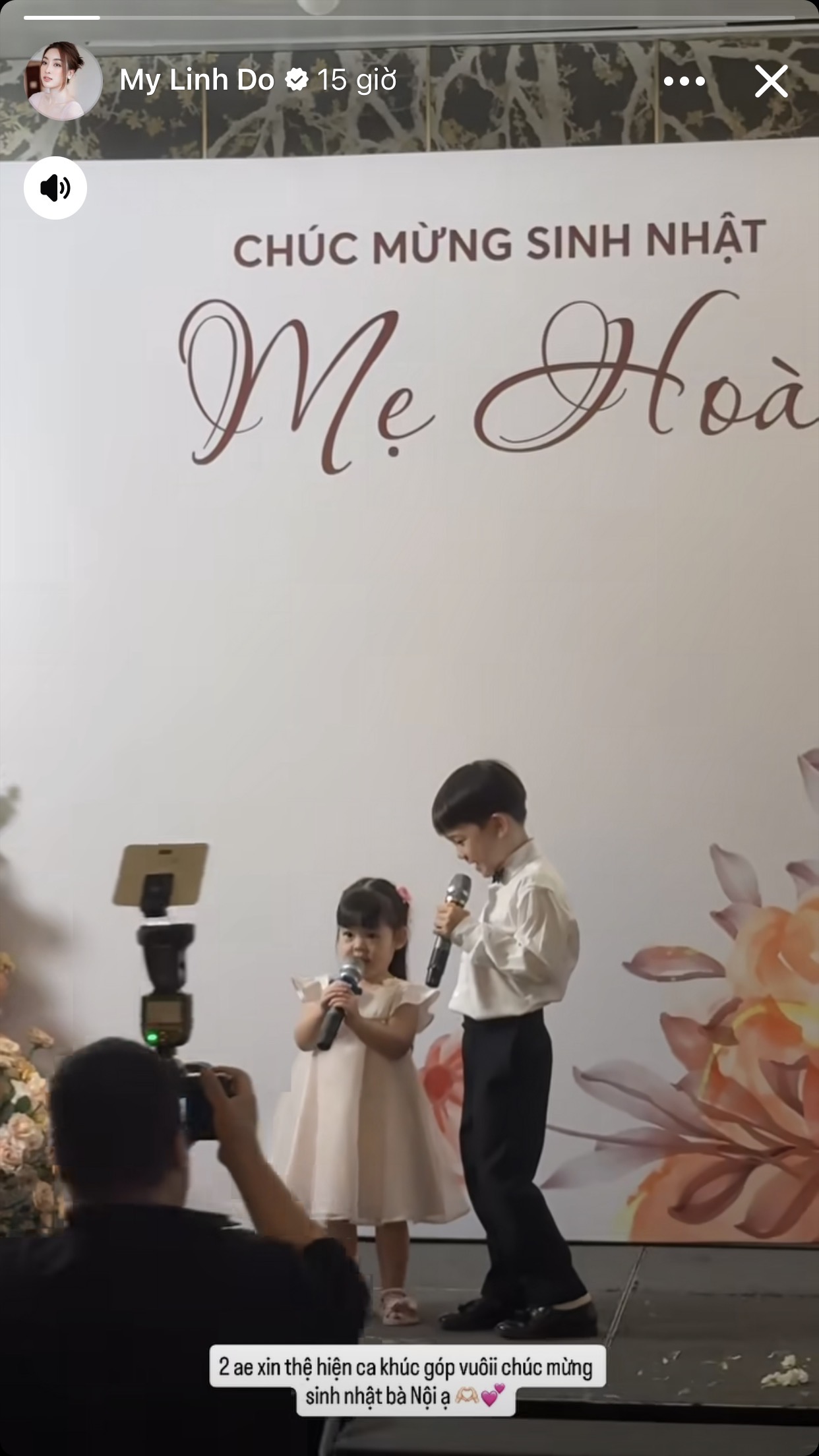 Đỗ Mỹ Linh chia sẻ khoảnh khắc trong tiệc sinh nhật của mẹ chồng