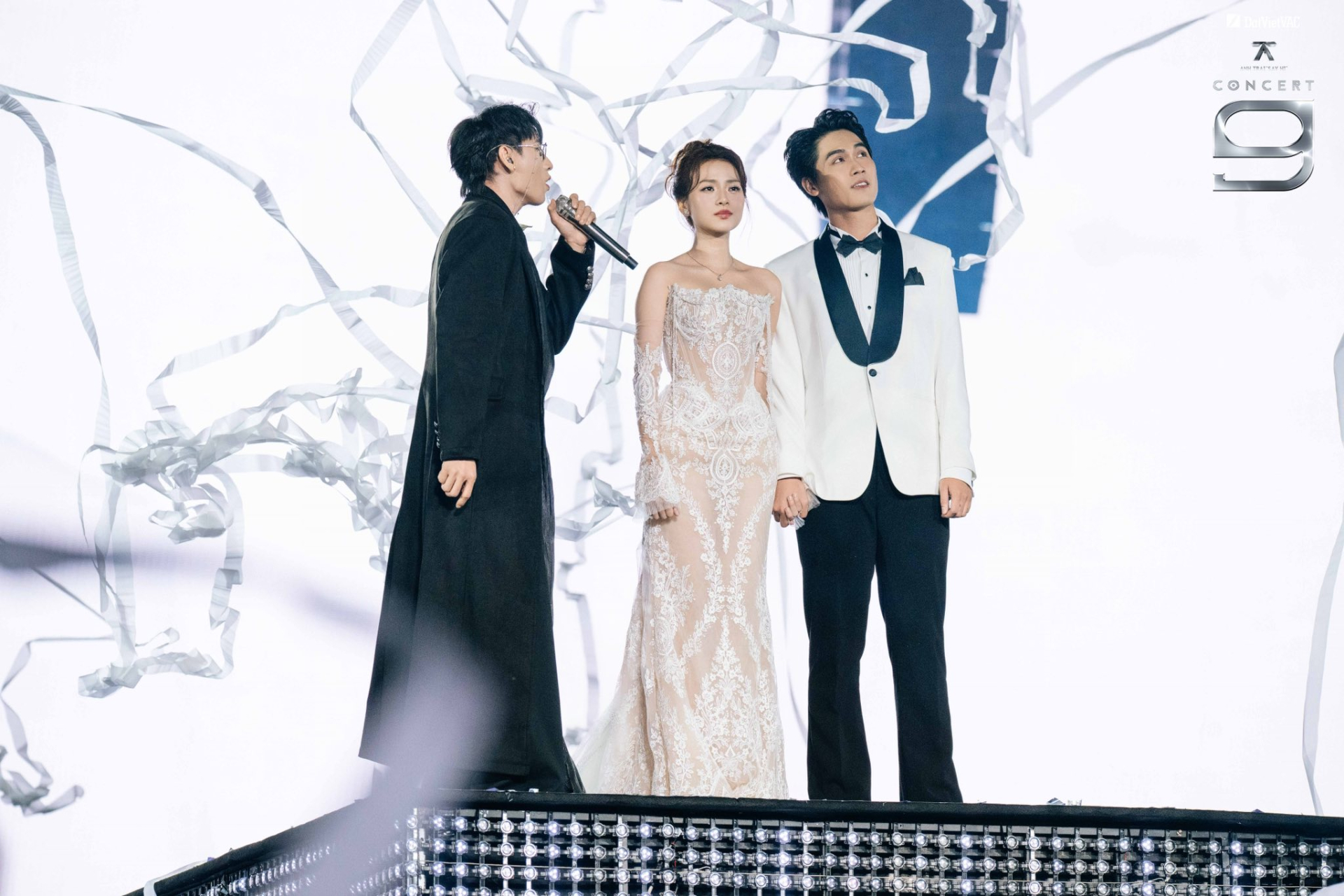 Một hình ảnh khác tại buổi biểu diễn