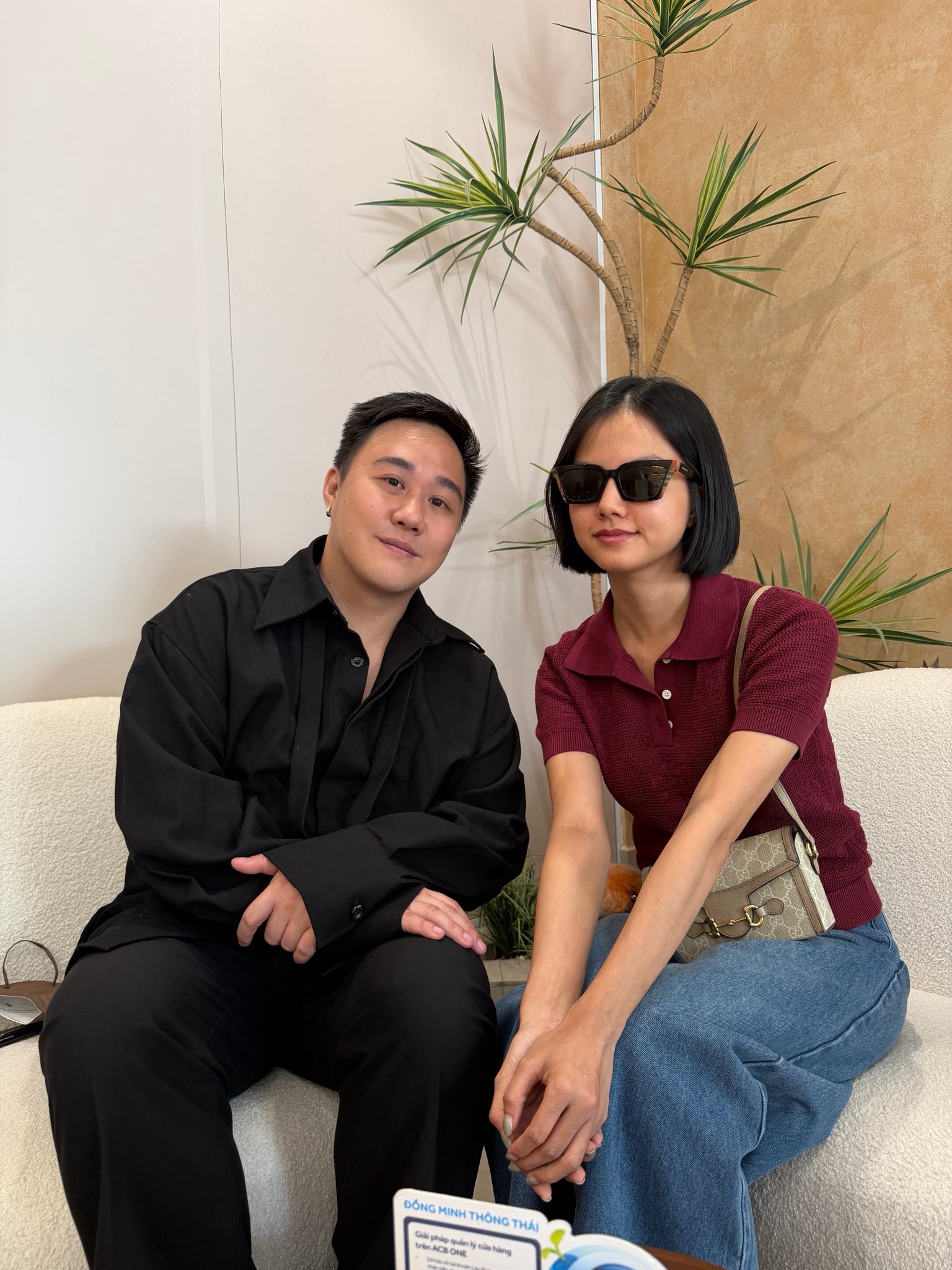 Hai người đã cùng nhau chụp ảnh sau những mâu thuẫn gây xôn xao MXH