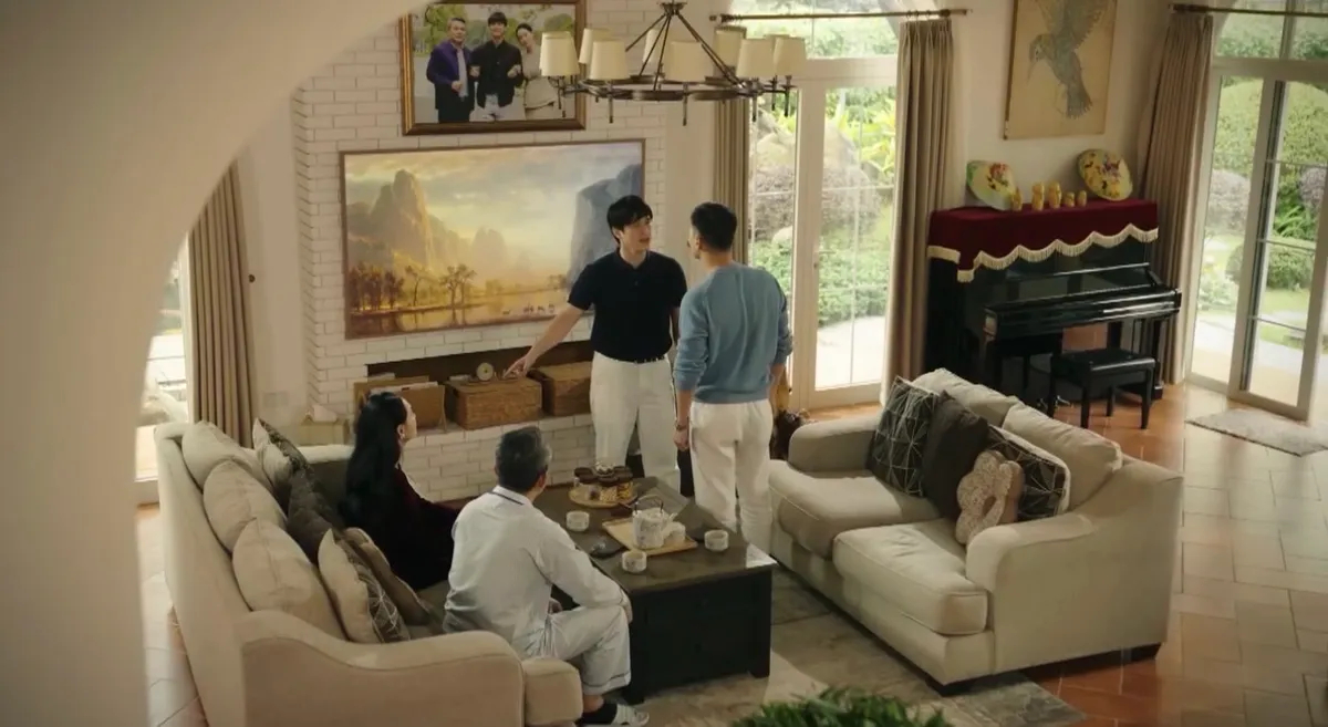 Quân luôn được bố mẹ bao bọc, có người xử lý vấn đề hộ