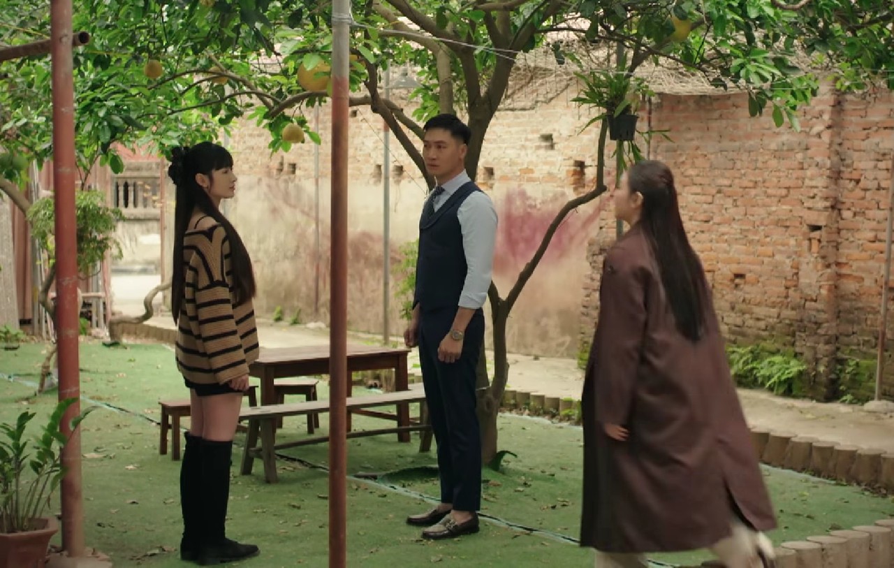 Hết chịu nổi cái nết của mỹ nhân Việt “mặt búng ra chữ đểu”: Ngựa non tưởng mình cáo già, đã tham lam còn trơ trẽn