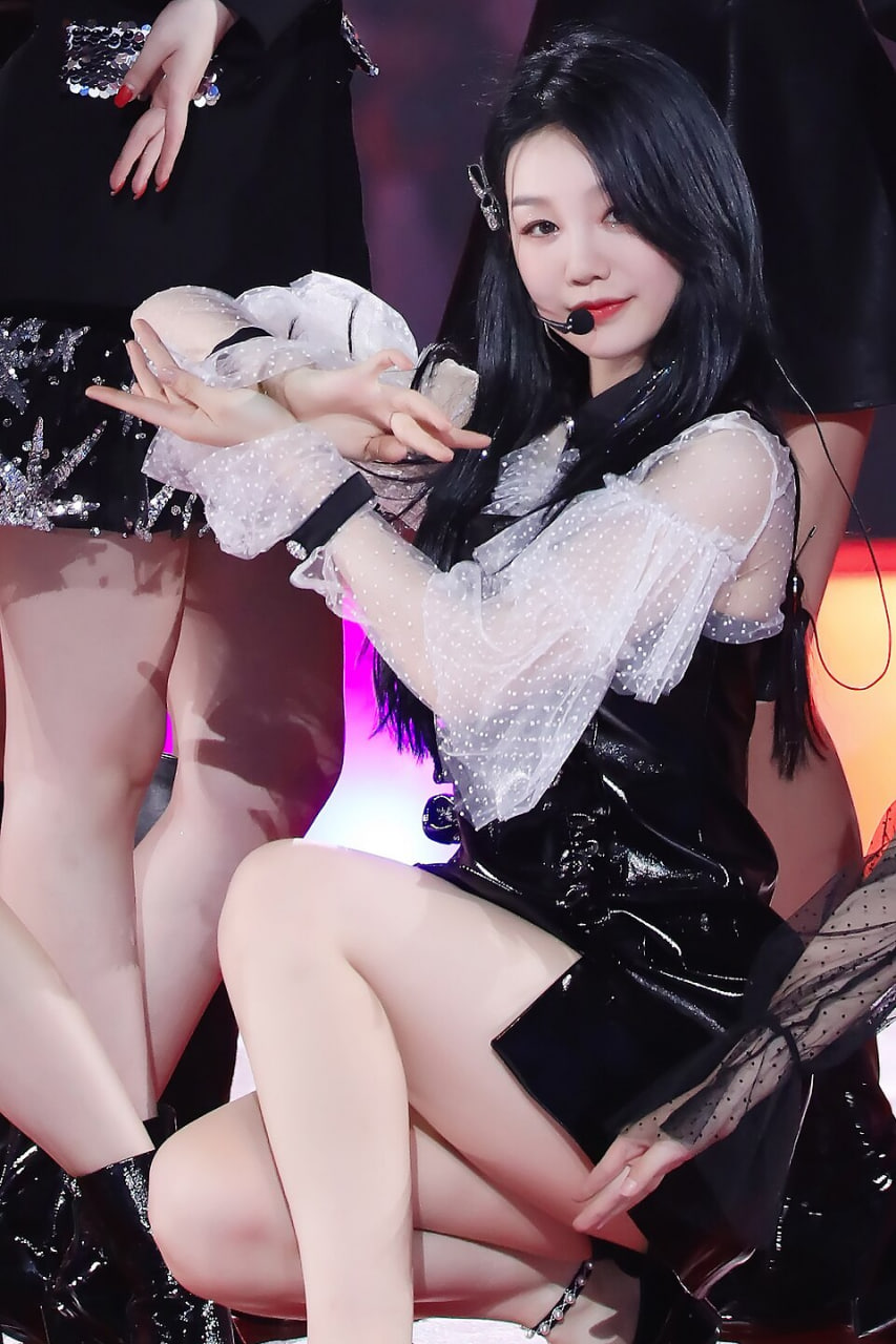 Năm 2018, Từ Mộng Khiết nổi tiếng nhờ tham gia Sáng Tạo 101 (Produce 101 phiên bản Trung) (Ảnh: Weibo)