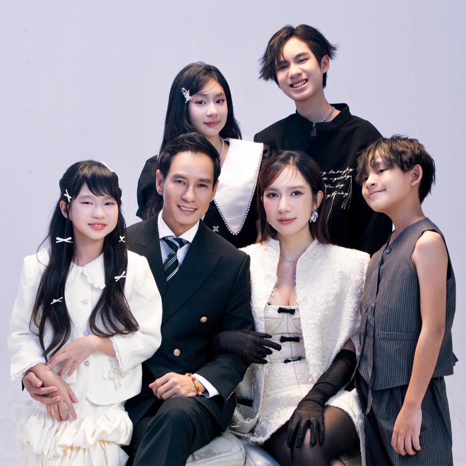 Tiểu thư Hà thành cưới đại gia điện ảnh: Sinh 4 con đẹp như hoa, ở biệt thự triệu đô, sống đời công chúa đích thực