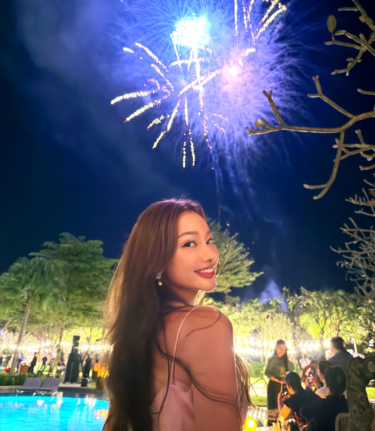 Không phải Hoàng Thuỳ, người được Victoria's Secret điểm danh lại là Á hậu Việt đầu tiên lọt Top đẹp nhất thế giới