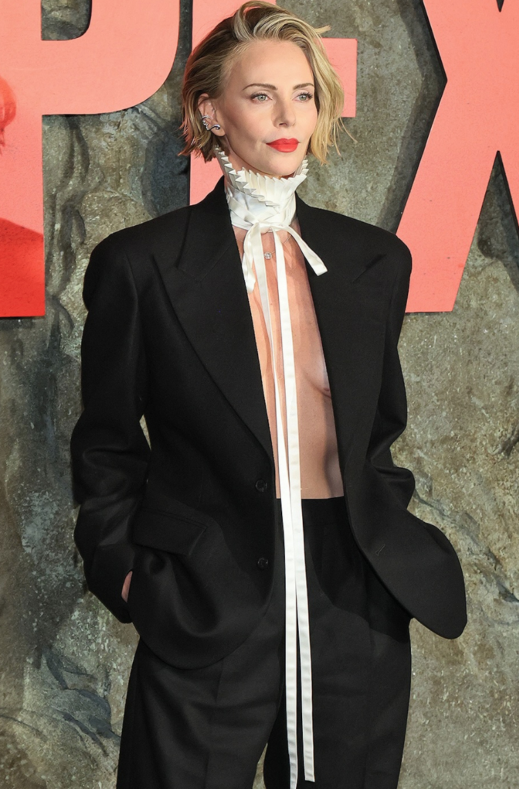   Đây là combo thực sự mạo hiểm, nhưng khi đặt lên người nữ diễn viên 7X, nó lại trở thành định nghĩa mới cho sự quyền lực: sắc lạnh, gọn gàng, và ấn tượng đến từng chi tiết. Ảnh: X  