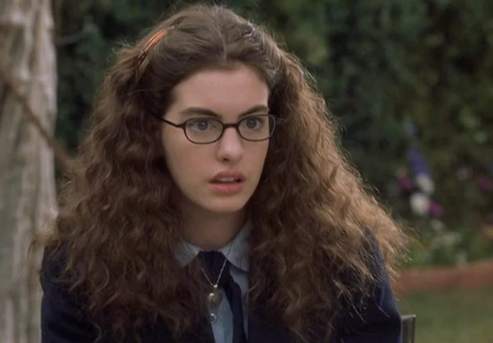 Tạo hình nhân vật công chúa Mia (Anne Hathaway thủ vai) trước khi được lột xác. Ảnh:X