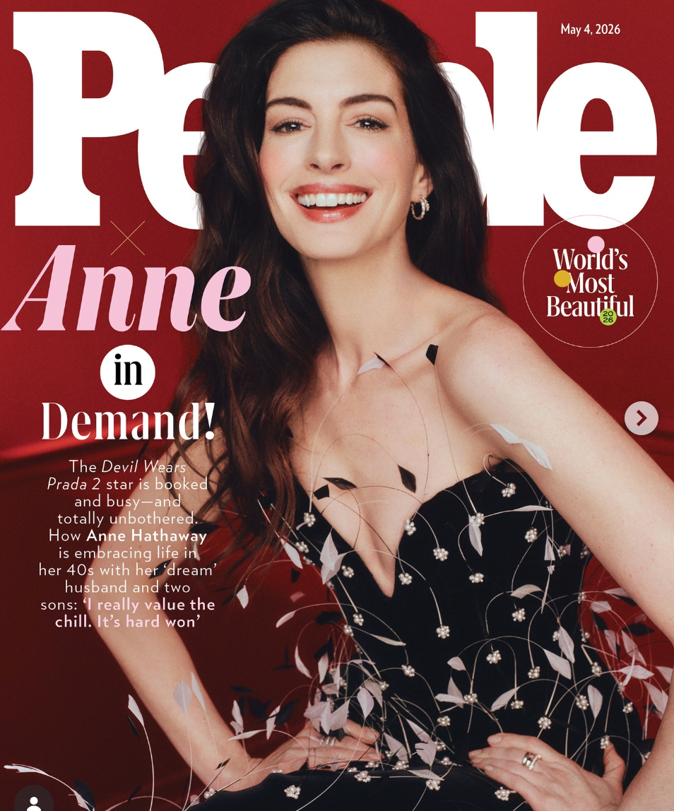 Anne Hathaway được bình chọn là 