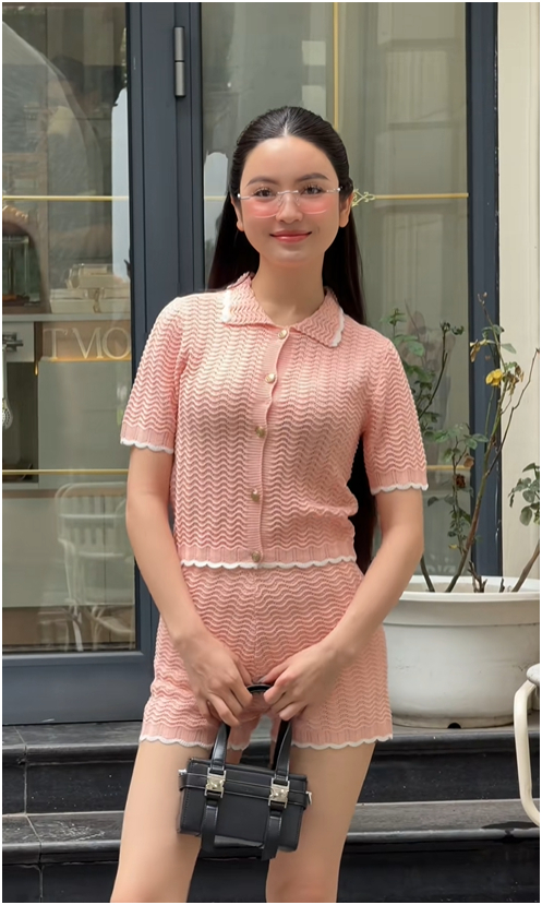 Chu Thanh Huyền lấn sân kinh doanh thời trang.