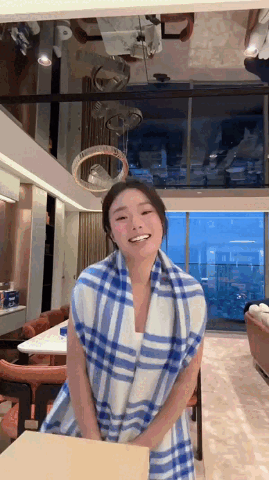 Con gái đại gia xi măng cưới thiếu gia Đà Nẵng: Tậu duplex hạng sang làm nhà tân hôn, sống đời công chúa đích thực