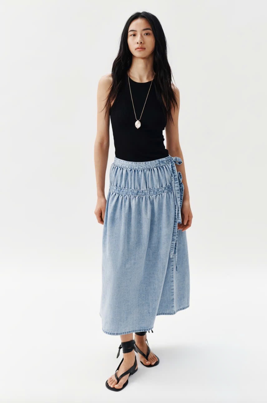 Đối thủ Zara từng khiến giới trẻ Việt xếp hàng xuyên đêm, thời hoàng kim là cú bùng nổ của fast fashion, giờ ra sao?