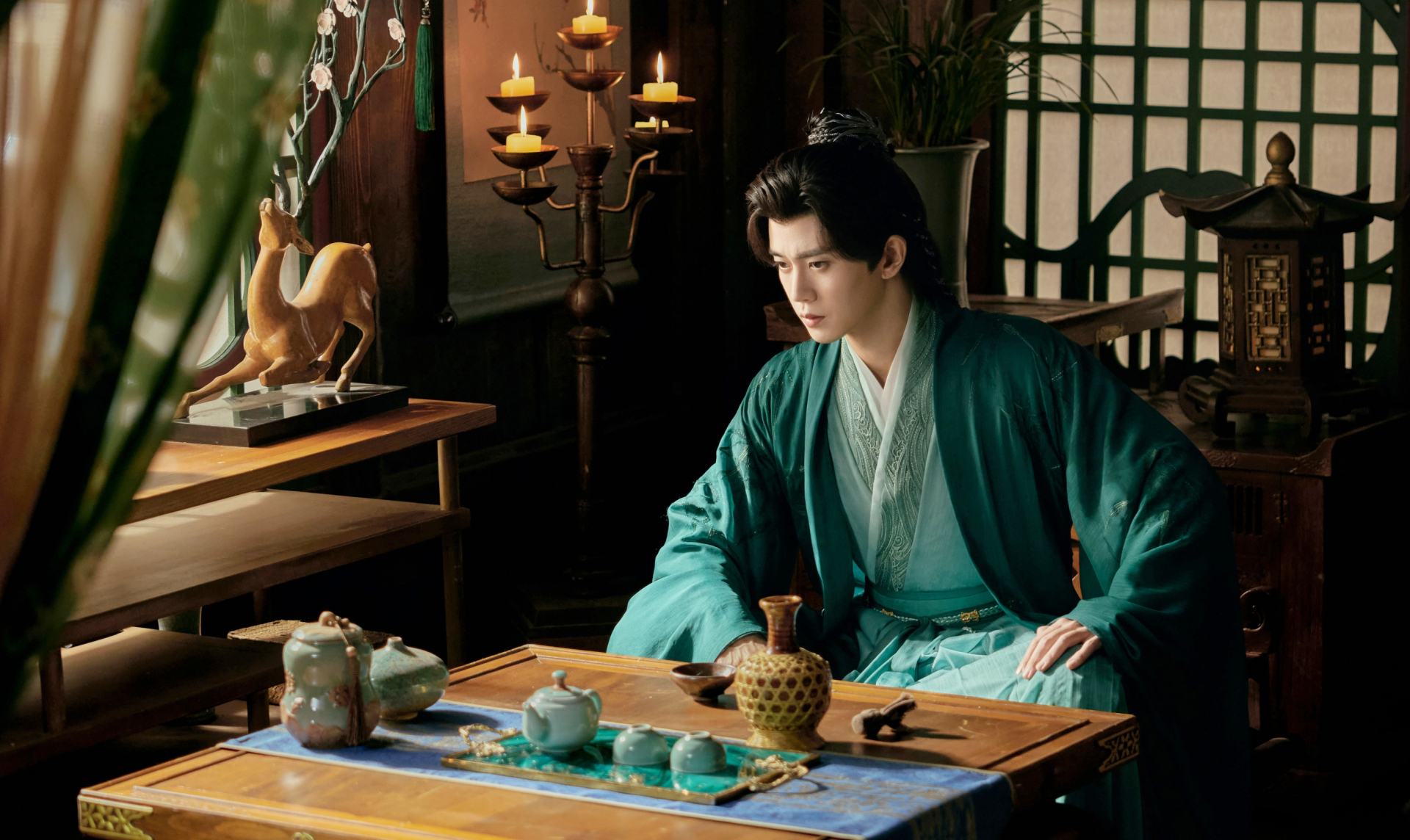 Đã đến lúc Nhậm Gia Luân phải tự làm mới mình thay vì chỉ đóng dòng phim cổ trang ngôn tình