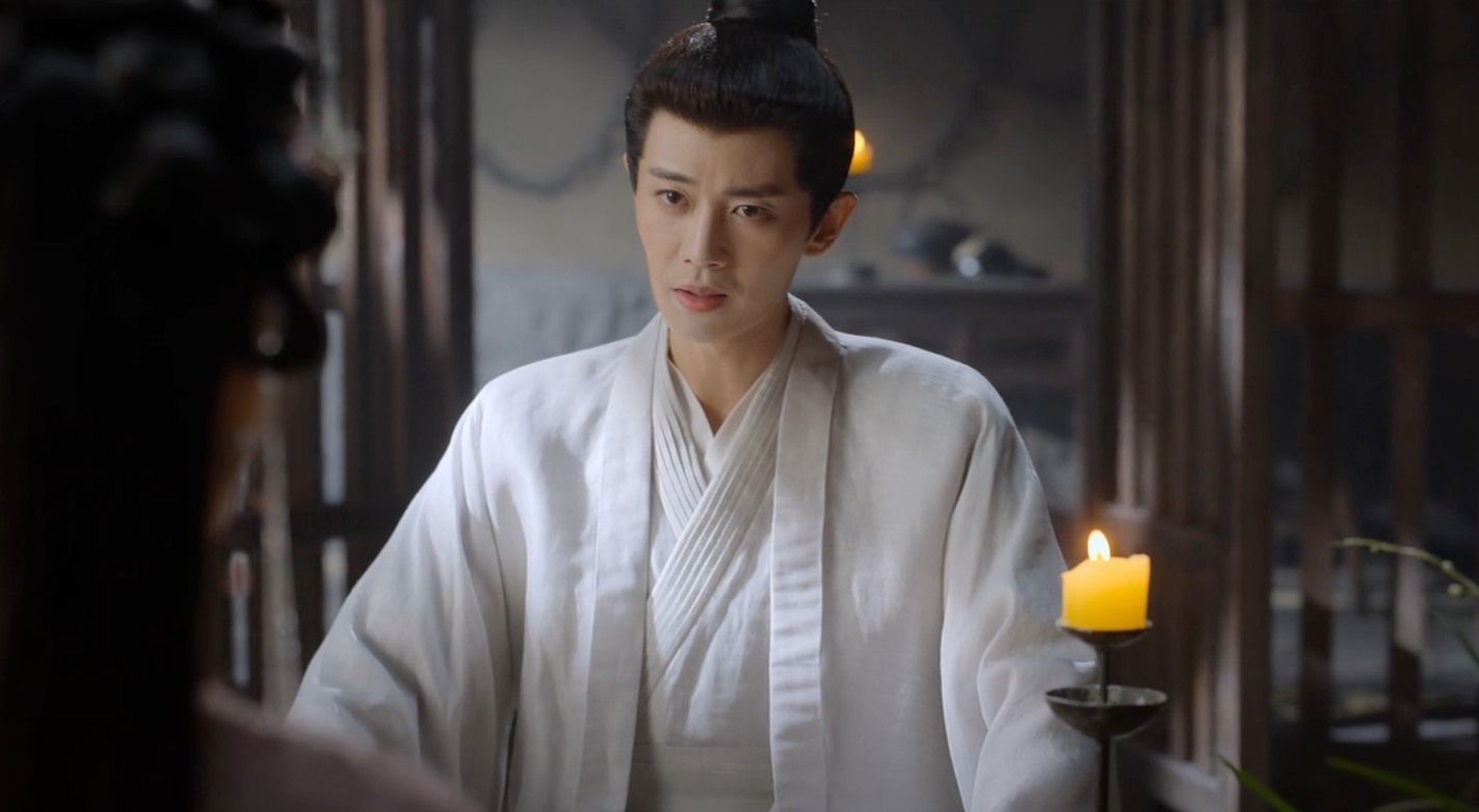 Nhậm Gia Luân giữ gương mặt vô hồn trong nhiều cảnh quay