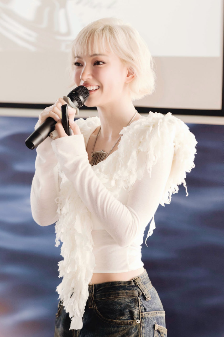 Châu Bùi rẽ hướng làm ca sĩ từ tháng 3 năm 2026 (Ảnh: FBNV)