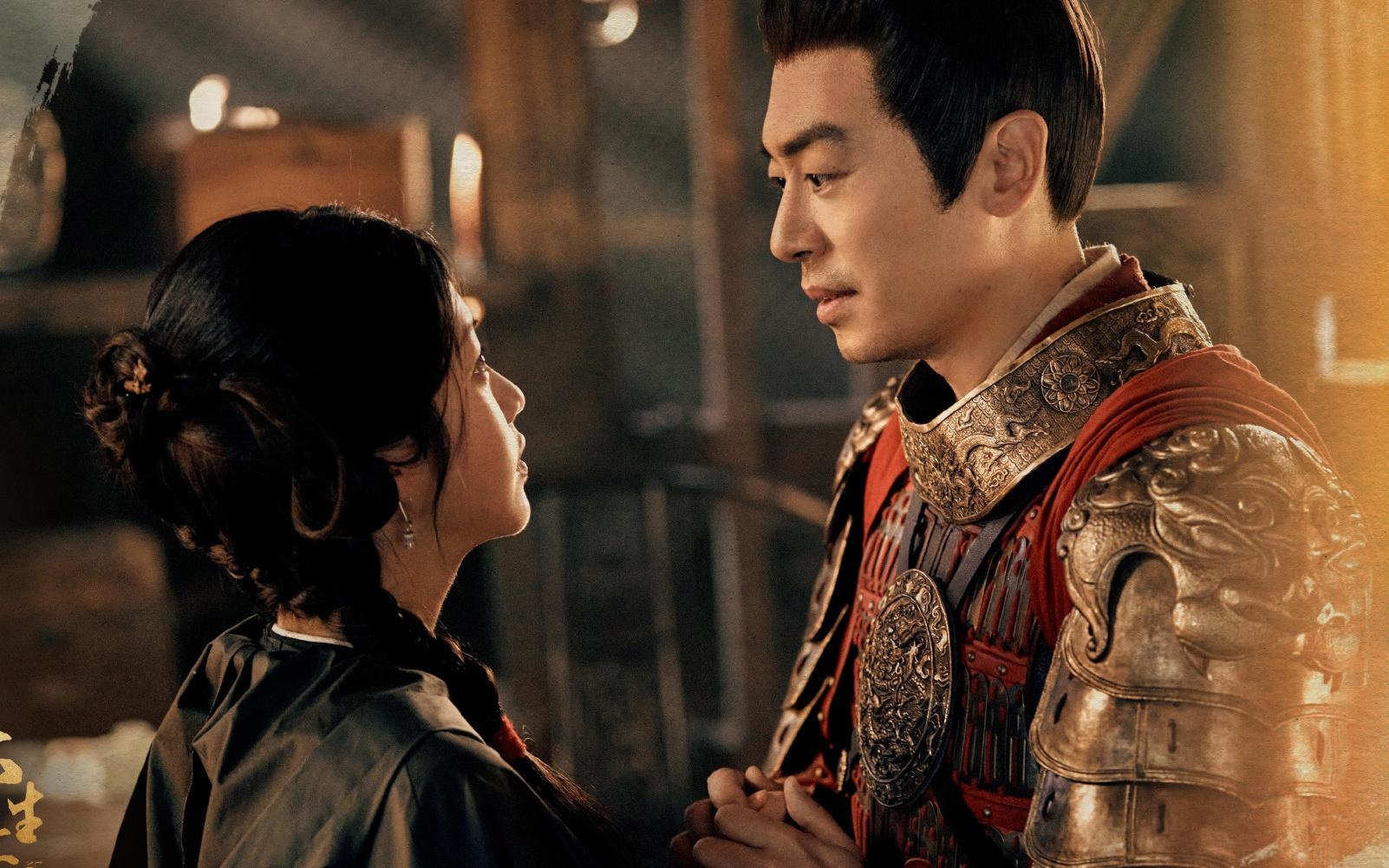 Ngoài ra, cô còn có màn kết hợp tuyệt đỉnh với Chu Á Văn trong Đại Sinh Ý Nhân. Dù chỉ là cặp đôi phụ nhưng cả hai vẫn thu hút rất nhiều sự chú ý.