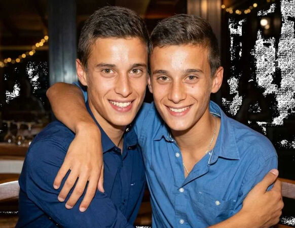 Hai anh em Francesco Fierloni và Giacomo Fierloni (22 tuổi)