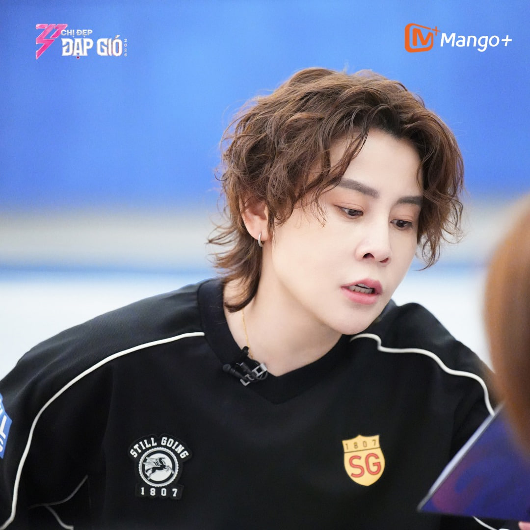 và Vương Mông đều là những tên tuổi nổi tiếng bật nhất chương trình