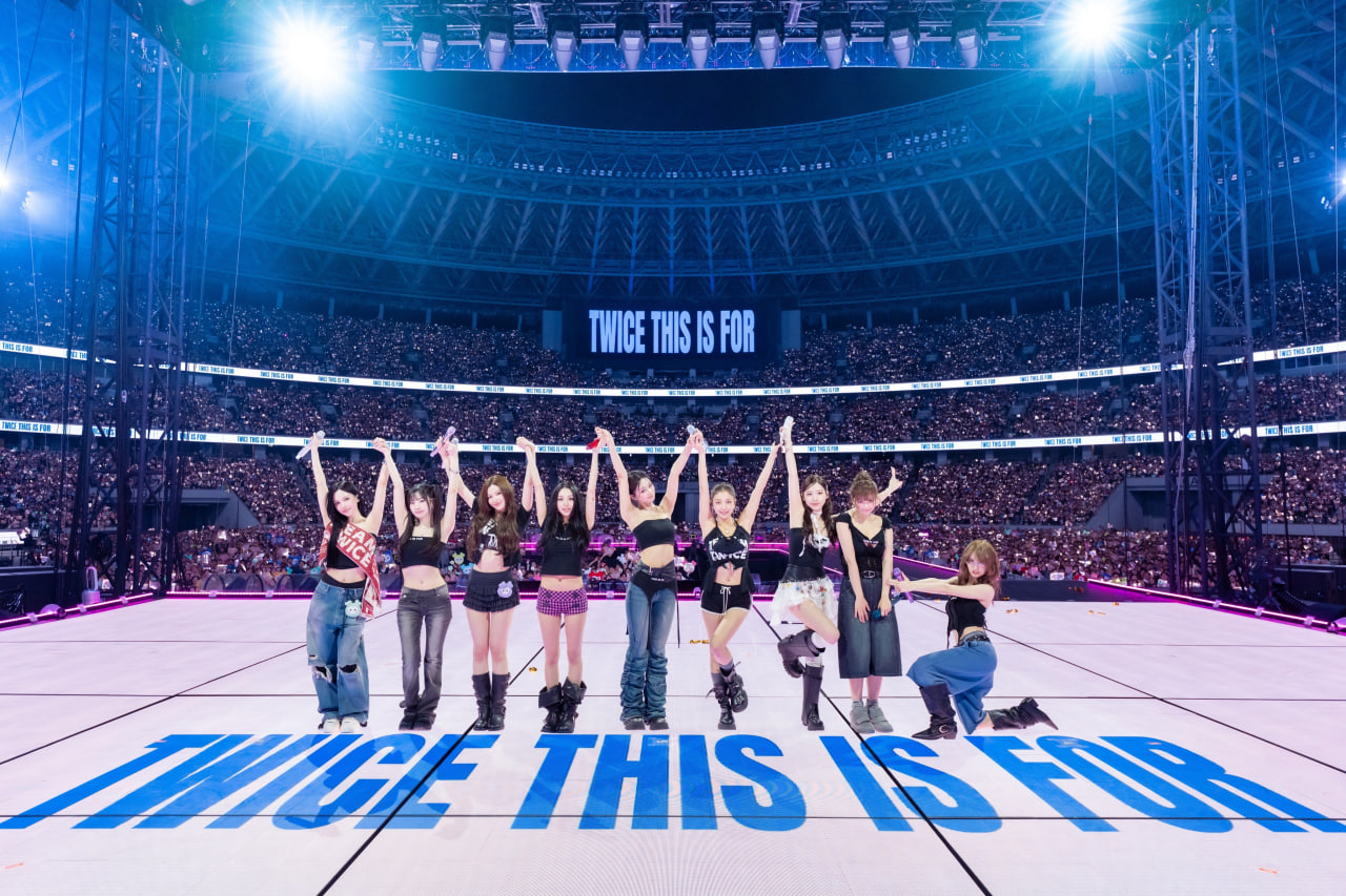 TWICE hiện là nhóm nhạc Kpop có lượng khán giả tham dự một concert riêng lẻ cao nhất trong lịch sử