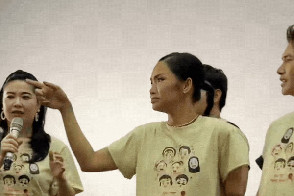 Miu Lê hoảng hồn khi bị nói diễn 