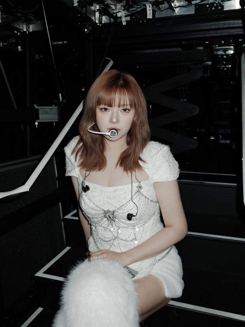 Mỹ nhân thay đổi ngoại hình gây sốc: Từng bị chỉ trích vì thừa cân nay đẹp sắc sảo, dùng thần dược gì mà đỉnh quá!