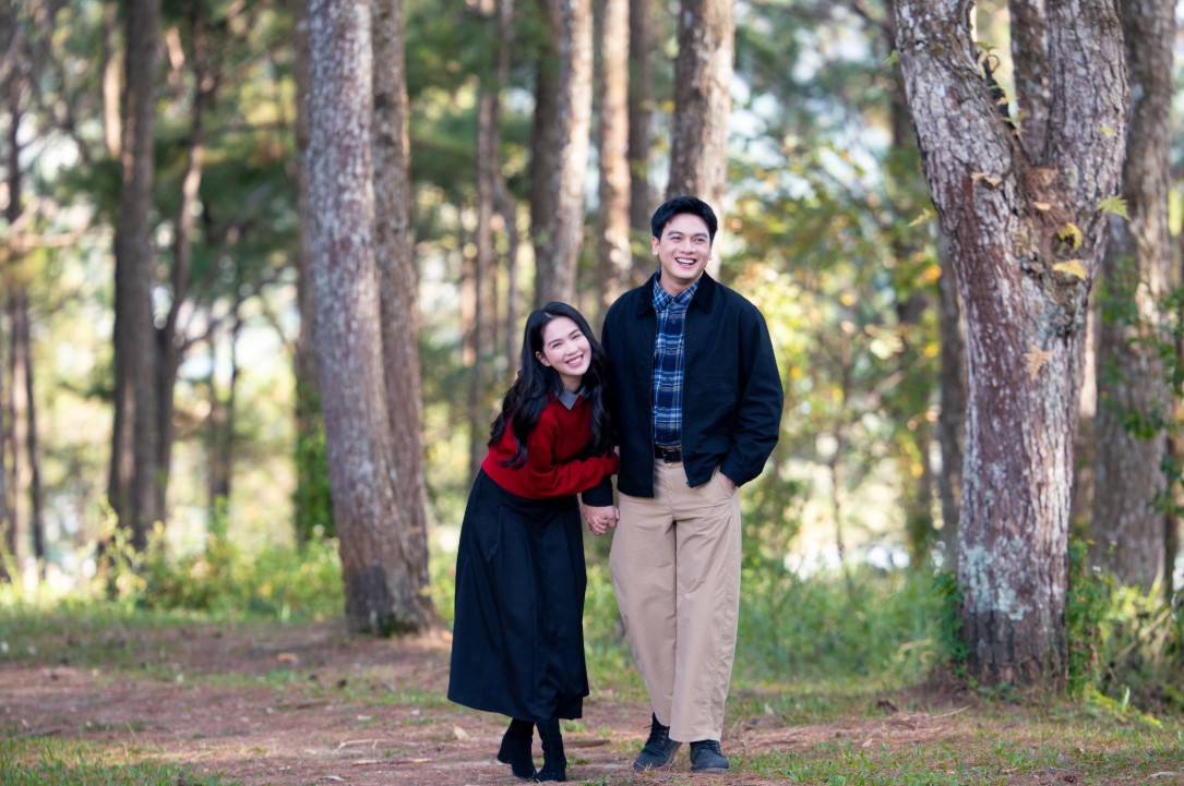 Nhìn đôi chim cu này hôn nhau mà tim nhảy khỏi lồng ngực: Tiên đồng ngọc nữ của Việt Nam, đẹp đến thế là cùng