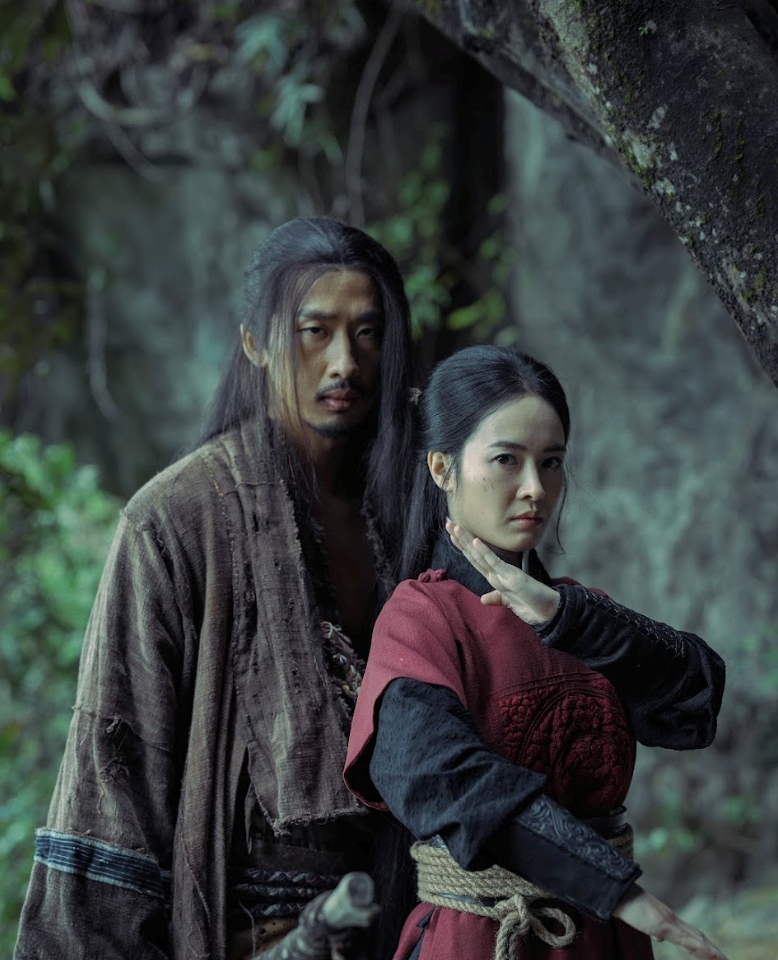 Tuấn Trần và Trần Thiên Tú