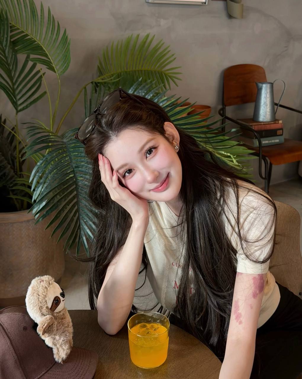 Ồn ào “tiểu tam cặp kè chủ tịch đã có vợ, bị đòi lại 43 tỷ tiền quà” đang viral: Thực hư ra sao?