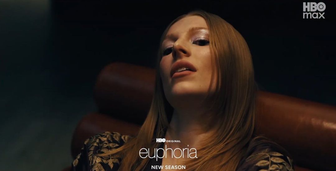 Mỹ nhân chuyển giới đẹp nhất hành tinh: Visual độc nhất không thuộc về trái đất, ngắm không dời nổi mắt