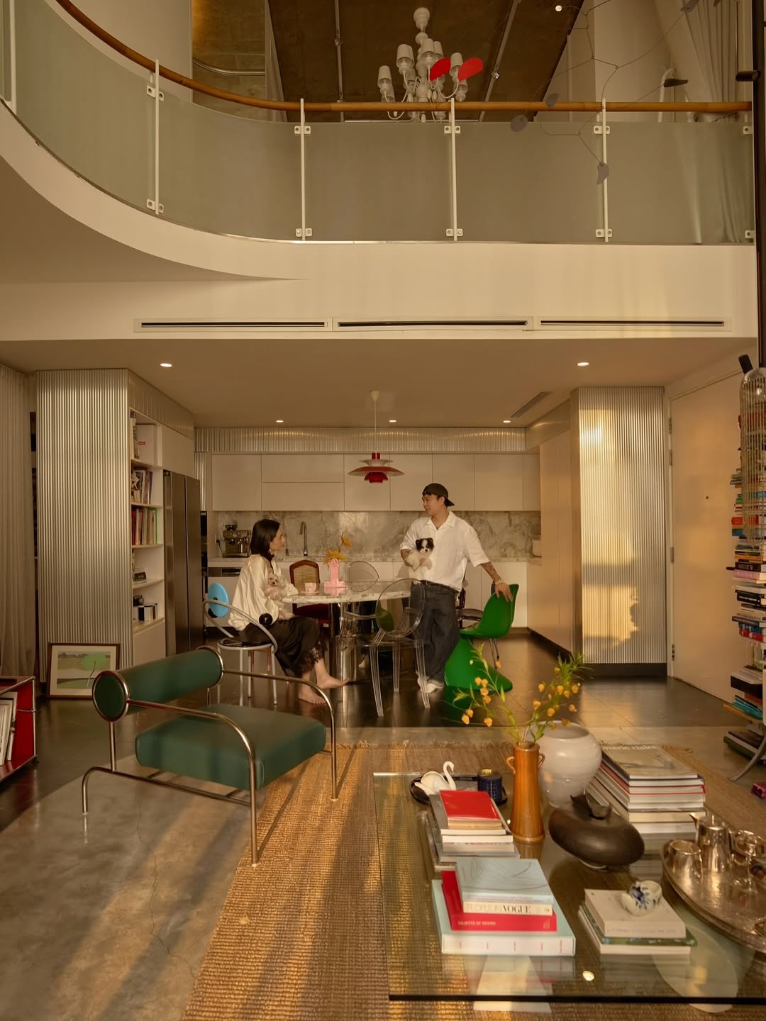 Mỹ nhân 28 tuổi lên xe hoa với thiếu gia: Chưa cưới đã sống chung nhà, mua đứt duplex 140m² đẹp như kiệt tác