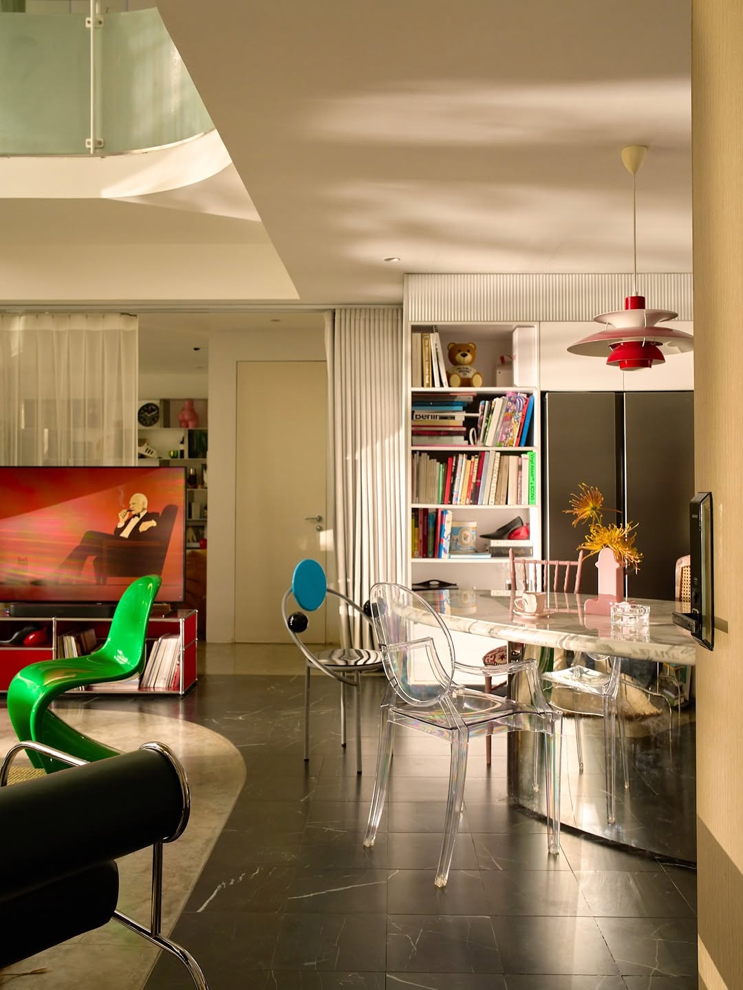 Mỹ nhân 28 tuổi lên xe hoa với thiếu gia: Chưa cưới đã sống chung nhà, mua đứt duplex 140m² đẹp như kiệt tác