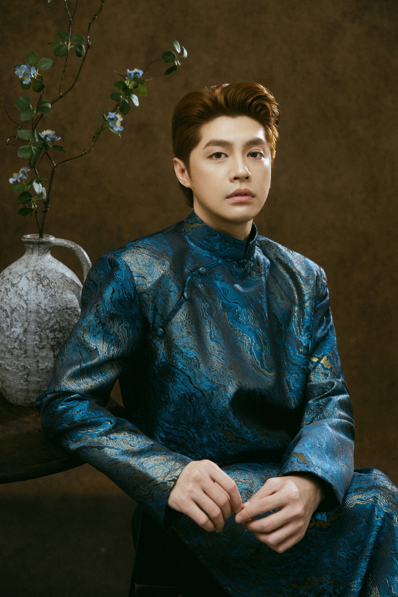 Noo Phước Thịnh nhiều lần đối mặt với những bình luận kém duyên liên quan đến giới tính