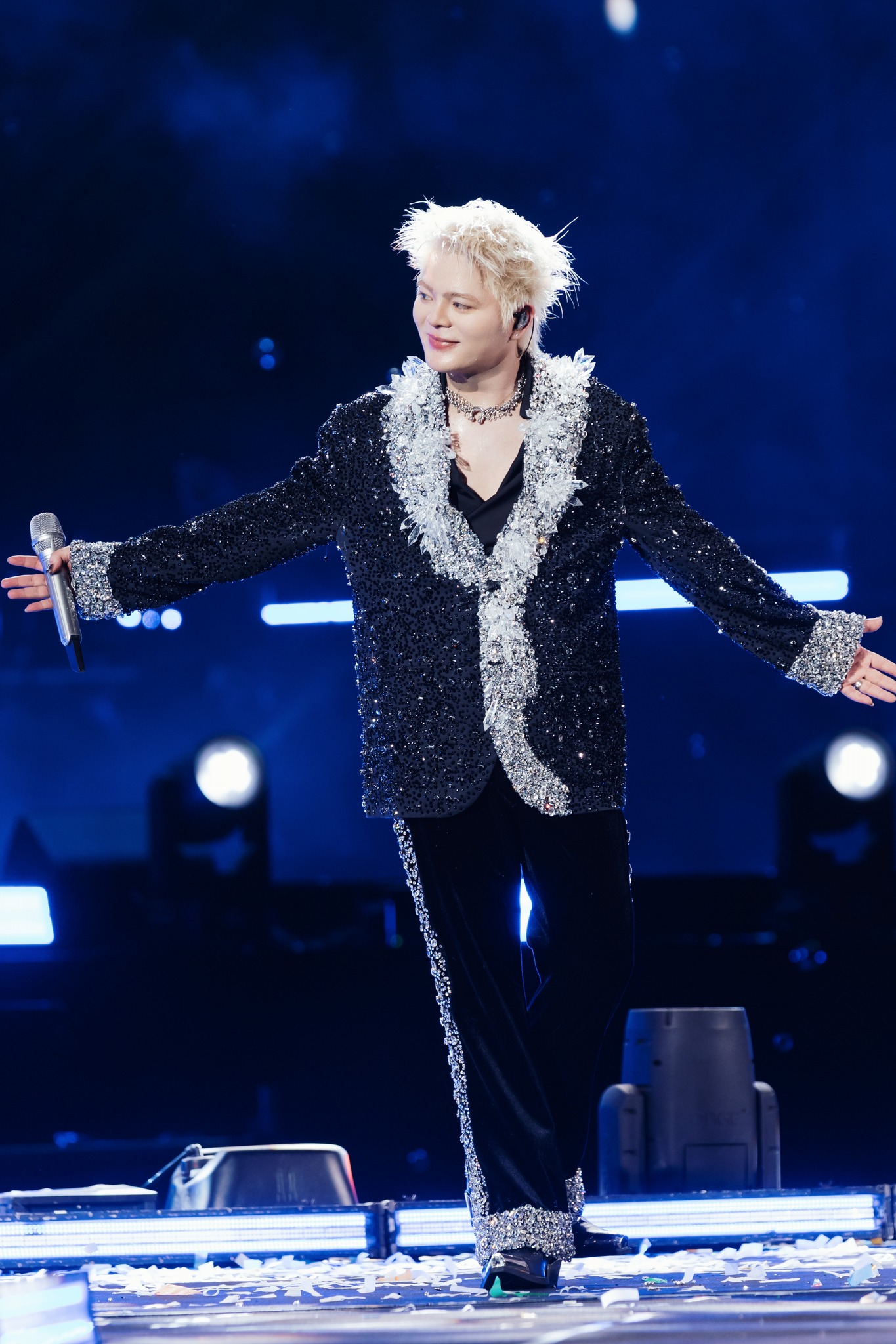 Bài đăng xin lỗi của RHYDER và công ty tạo ra nhiều luồng ý kiến trái chiều trên MXH