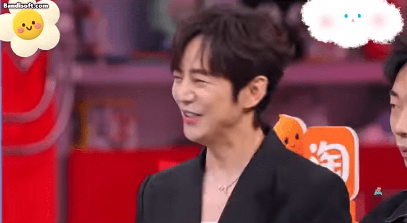 Còn đây là phản ứng của MC Hà Cảnh.